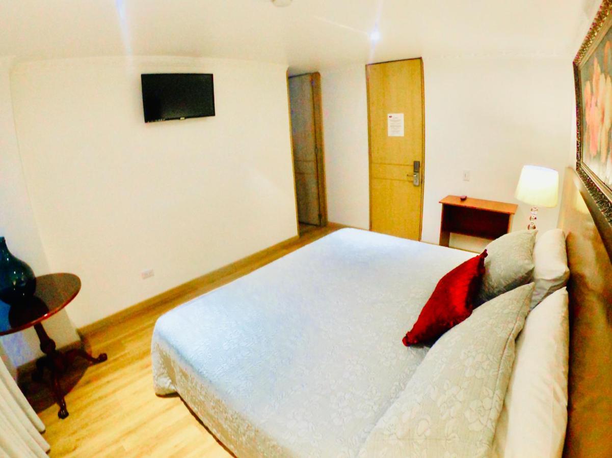 Hotel Casa Mahanaim Colferias, בוגוטה מראה חיצוני תמונה